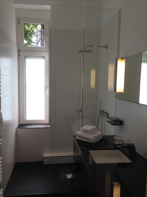 Apartment Miro Köln Rom bilde